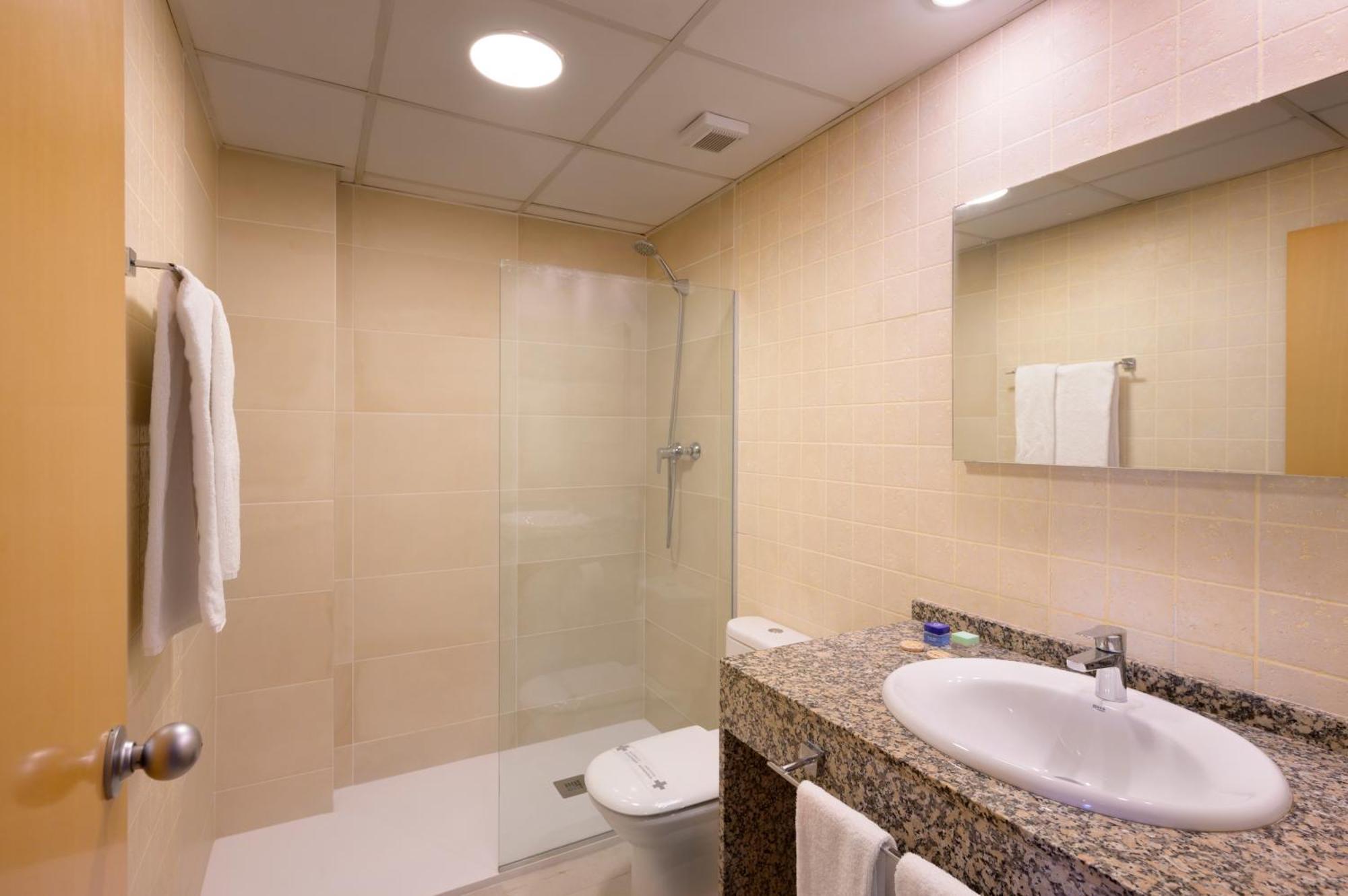 Sg Costa Bcn Apartments Castelldefels Dış mekan fotoğraf